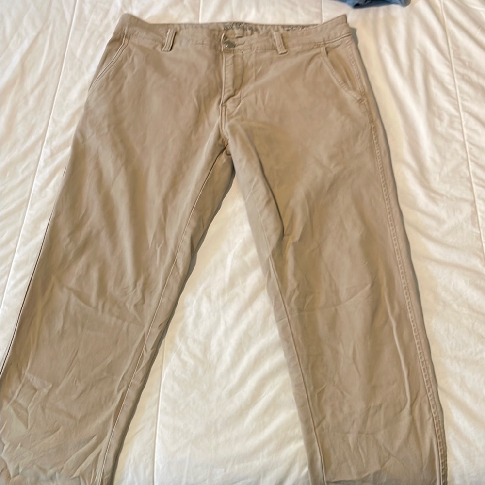 Levi's Tan Chinos Classic Straight-Leg Cotton